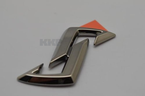 日産　（Ｒ３４）スカイライン　フードエンブレム