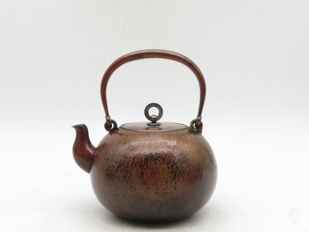 霰 鉄瓶 刻 金龍堂 梅正宗 銀摘み蓋 金銀象嵌 共箱(K-YC389) 霰 鉄瓶