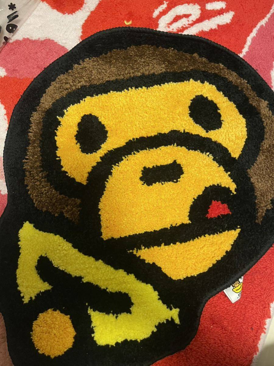 A BATHING APE BABY MILOマイロ Bape円形ラグ