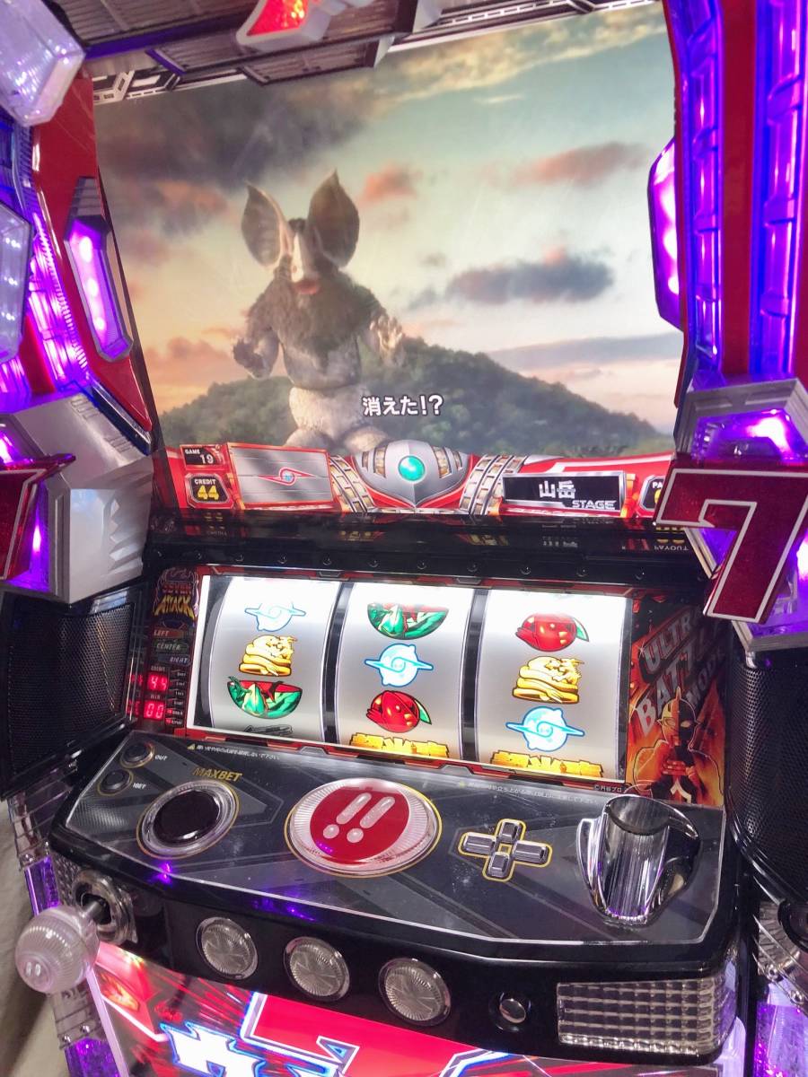 実機 パチスロ ウルトラセブンKC 不要機仕様 ぱちスロ ウルトラセブン【5号機・オッケー.】 （コイン不要機