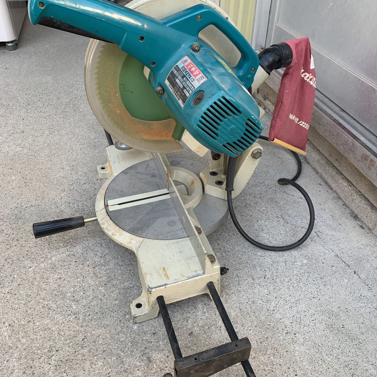 ○ makita マキタ 10型卓上マルノコ LS1030