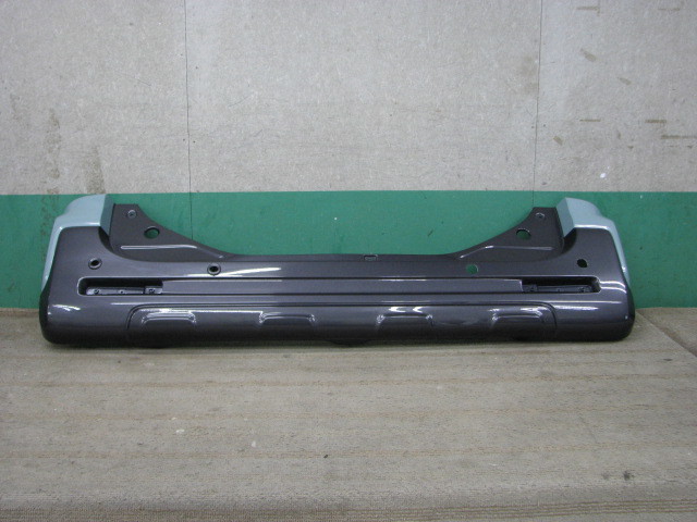 24050☆スペーシアギア (MK53S) リアバンパー 71811-79R7 MK53S リア