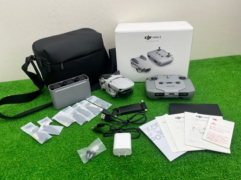 ♪0685　中古品　ドローン　DJI　Mini 2　Model：MT2JD　【元箱付き】