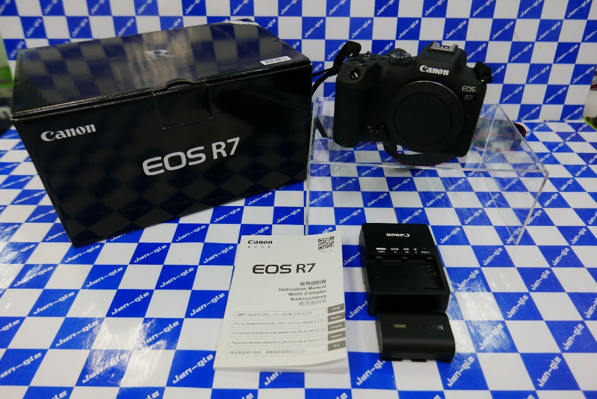 ☆美品☆ Canon EOS R7 ボディのみ デジタル一眼 J452376 Y RS 関東 