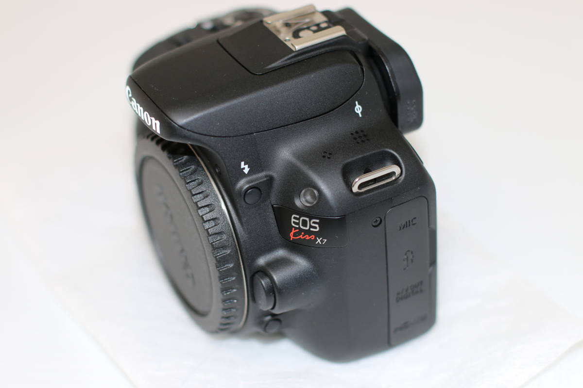◇極美品 動作良品◇トリプルレンズキット Wi-Fi搭載 Canon EOS kiss