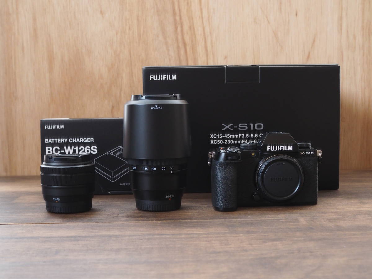 □□富士フイルム FUJIFILM/FUJIFILM X-S10 ダブルズームレンズキット 