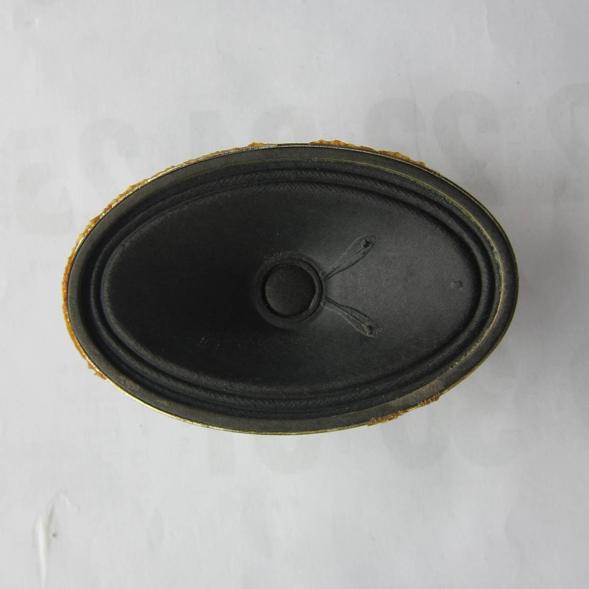 小型スピーカー 楕円形104mmx67mm 8Ω 0.3W sonyTFM-110Dからの撤去品 11-1-1-1_5