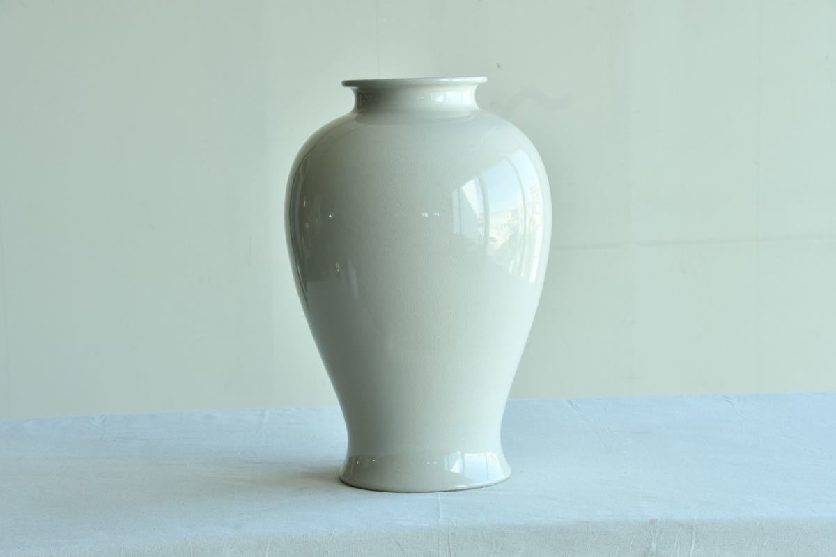 【骨董品】白磁 花瓶 壺 インテリア ディスプレイ 床飾り 和室 日本家屋