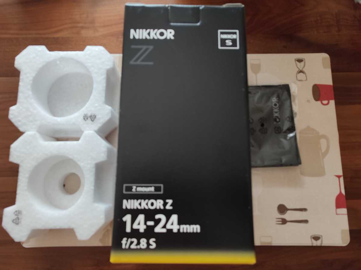 【美品】NIKKOR Z 14-24mm f/2.8 S 元箱・保証書付 nikon ニコン NIKKOR Z 14-24mm f/2.8 S 元箱 ケース レンズ無し