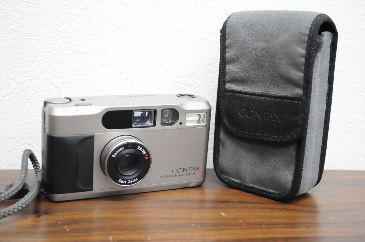 コンタックス T2 CONTAX T2 Carl Zeiss Sonnar 2.8/38 T* フィルムカメラ （#1100）