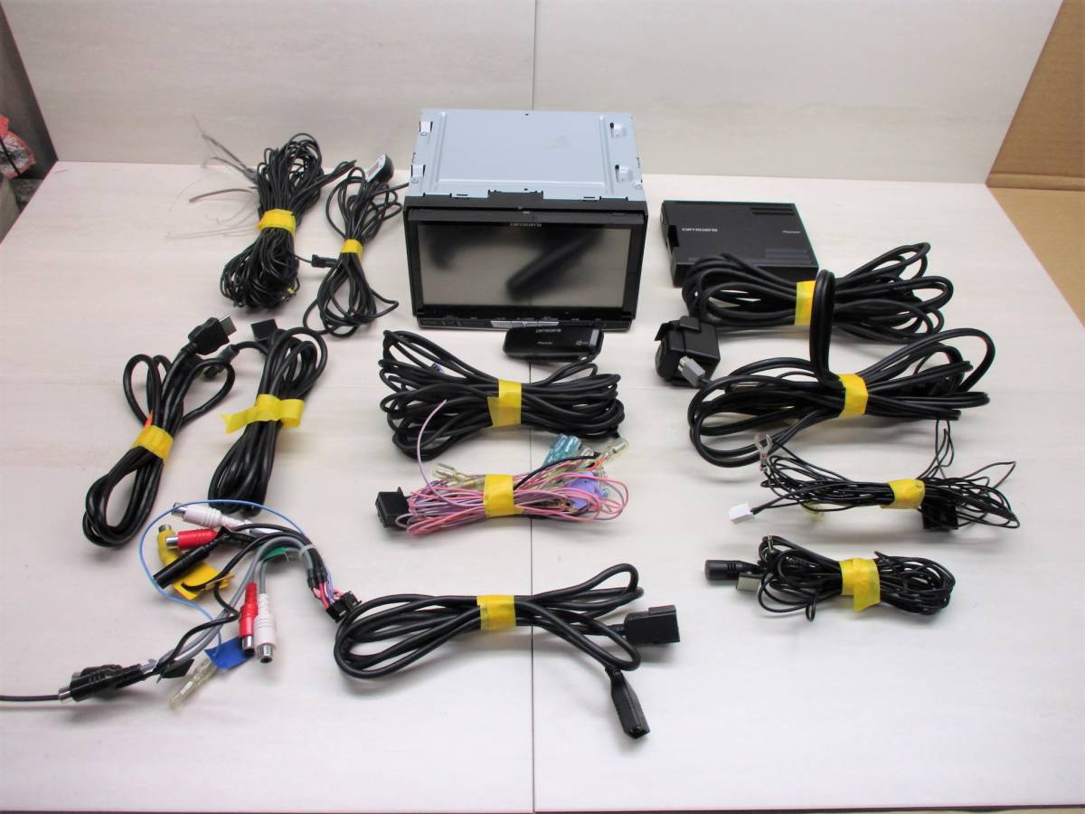 ★☆カロッツェリア　サイバーナビ　AVIC-ZH0009CS　フルセグ　ＤＶＤ再生　クルーズスカウター　ビーコン☆★