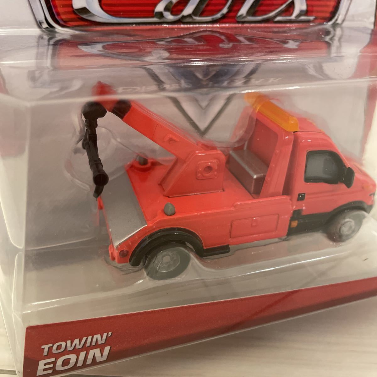 マテル カーズ TOWIN' EOIN ミニカー キャラクターカー ピクサー