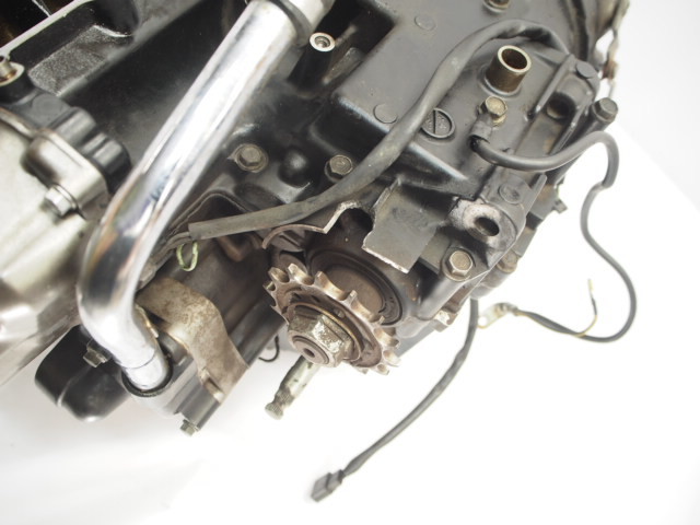バリオス エンジン腰下 ZX250CE062 ZR250A ZR250B バリウス ミッション