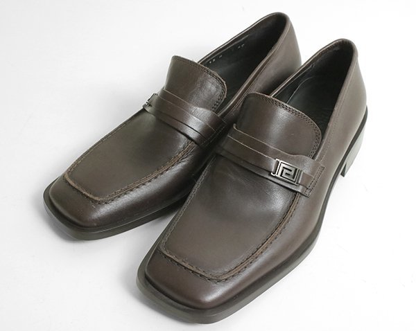 VERSACE CLASSIC V2 ◆ グレカ ローファー ブラウン サイズ40 スクエアトゥ スリッポン ビジネスシューズ ヴェルサーチ ◆F17