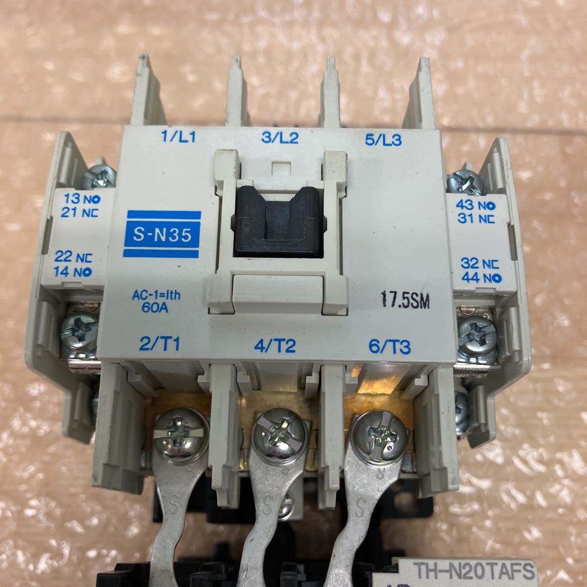 S-N35 電磁接触器 三菱 S-N50-AC-110V 新S-N50 S-N（CX)シリーズ[仕様 三菱　MITSUBISHI　S-N35　電磁接触器　マグネットスイッチ　TH-N20TAFS　サーマルリレー　C-537