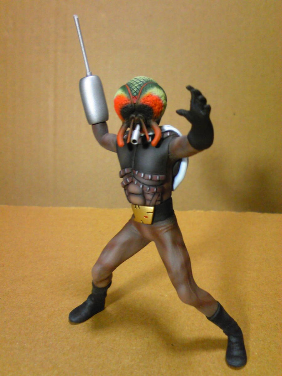 HGサイズ 仮面ライダーBLACK RX　ゲドリアン　改造 リペイント 完成品 HG 仮面ライダー◇マダラカジン◇改造 リペイント 仮面ライダー 改造