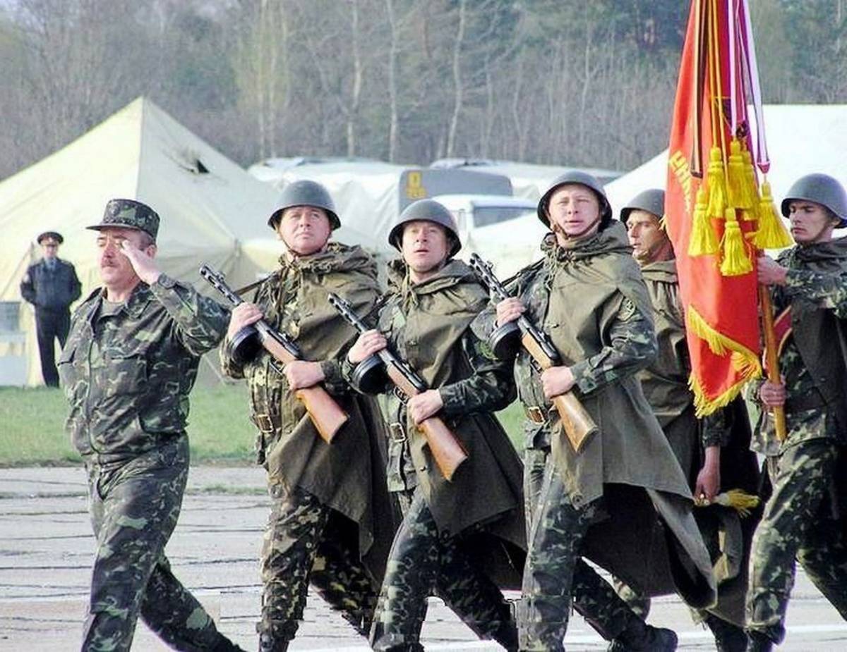 ロシア軍　ソ連軍 ポンチョ 2枚セット 色落ち/訳あり お値引き1 ロシア軍 ポンチョ ソ連軍 マント