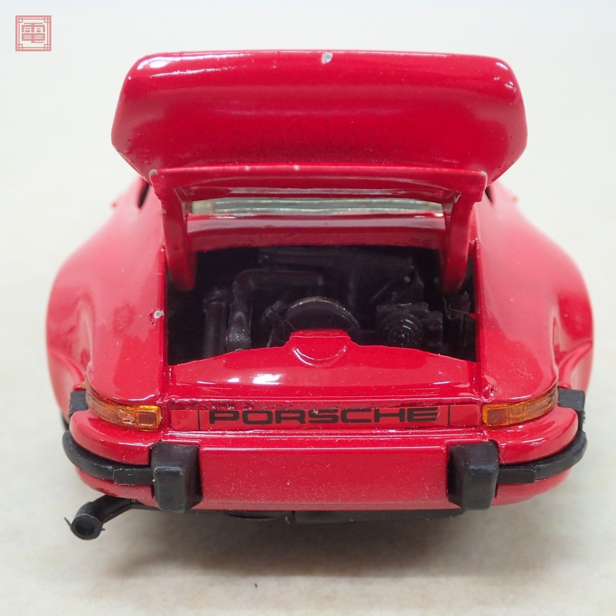 永大 グリップテクニカ 1/28 No.12 ポルシェ 930 ターボ ノーマル仕様