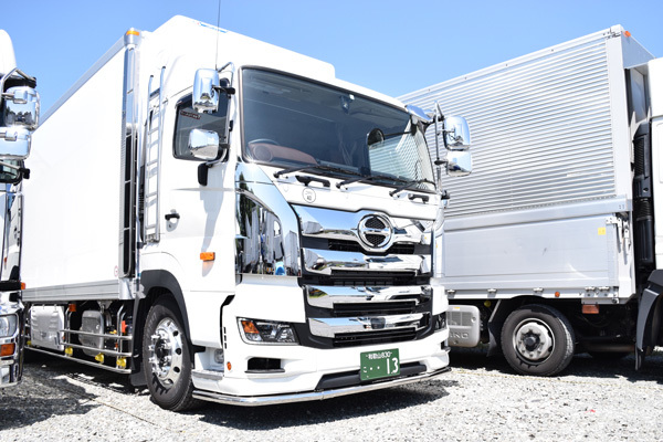  60&phi; 6cmパイプ 日野 新型 プロフィア 高床 バンパーガード 国産商品(バンパー)｜売買されたオークション情報、yahooの商品情報をアーカイブ公開 - オークファン 外装