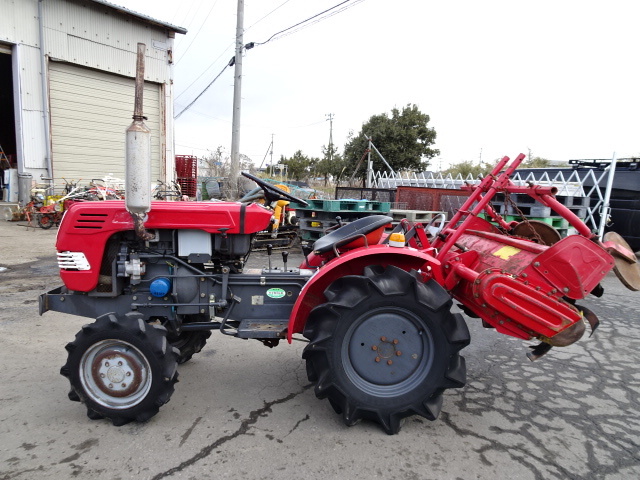 シバウラ トラクター Yahoo!オークション - 4WD 13馬力 SHIBAURA