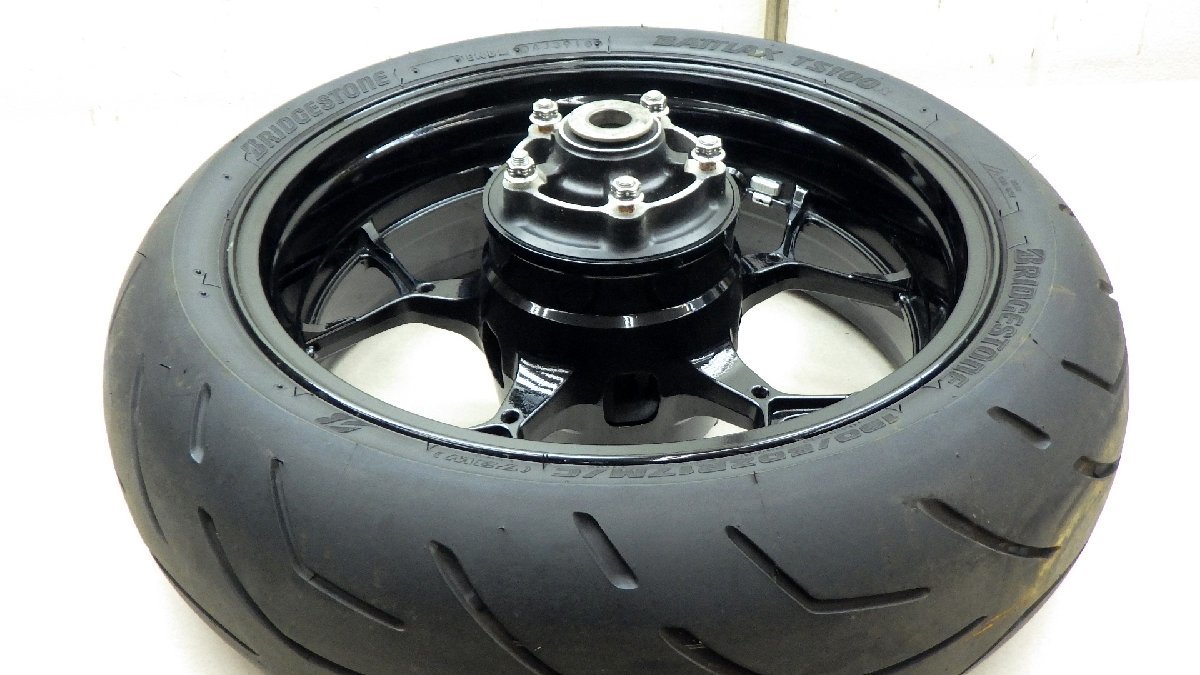 A859 ZZ-R1400 リアホイール ZX-14 ZZR1400 ZZR1400 - ZZ-R1400