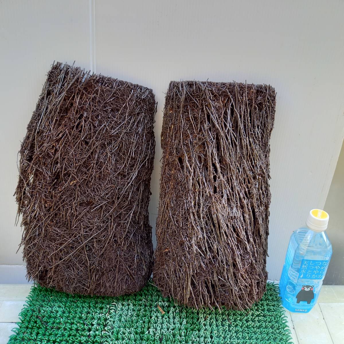 着生植物用　ヘゴ板　二枚セット出品　サイズ　左　W-22xH40㎝・右　W-20x40㎝　未使用