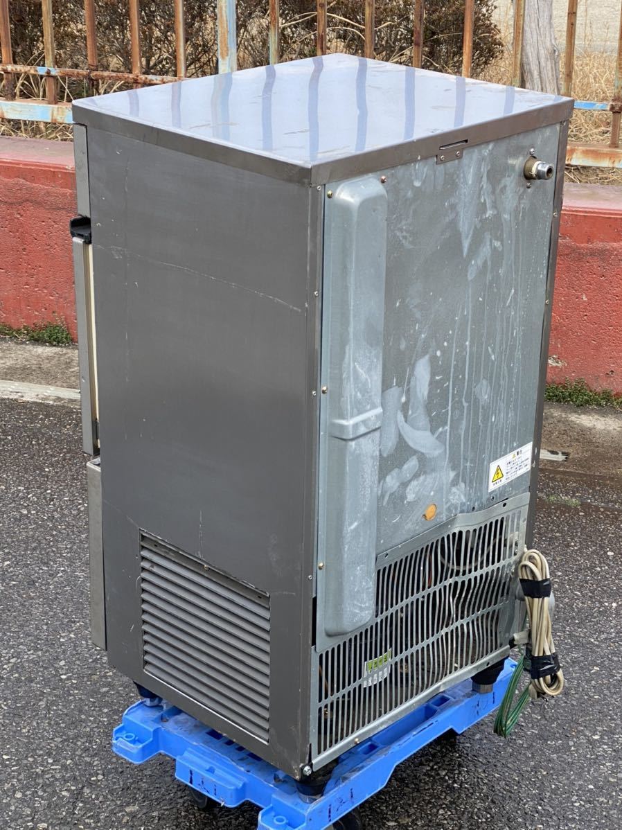 自動製氷機 51kg 100v 自動製氷機 51kg 100v