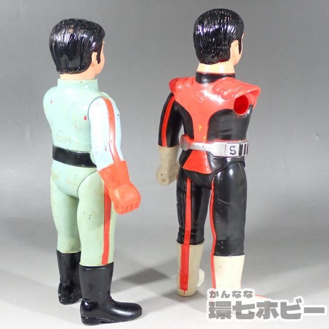仮面ライダーX』のキングダークがジャンボなレトロソフビに 当時物 旧