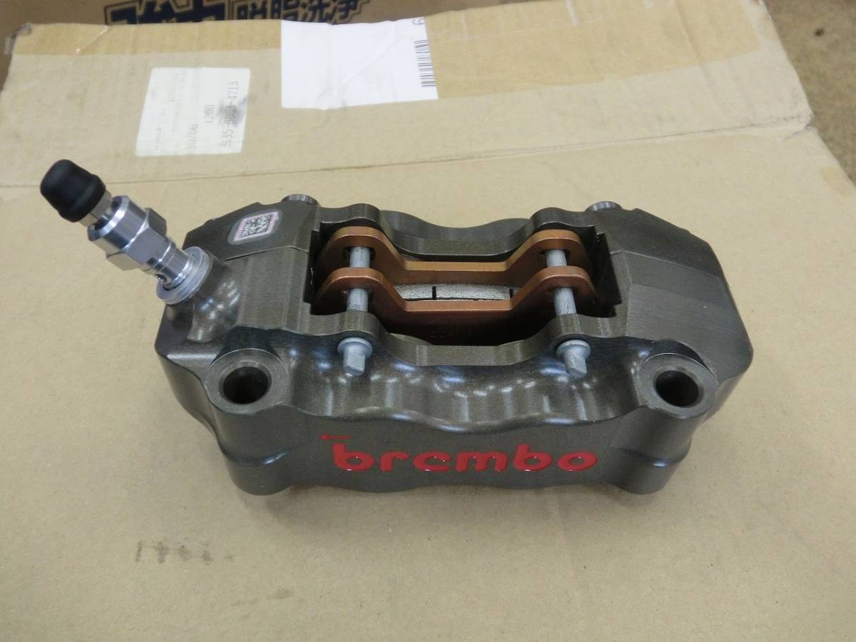ブレンボ 削りだし ラジアルマウントキャリパー 左用 100mmピッチ