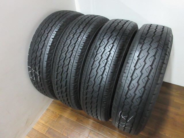 【送料無料・税込み】ブリヂストン V600 195/80R15 107/105L LT 21年製 ハイエース　キャラバン