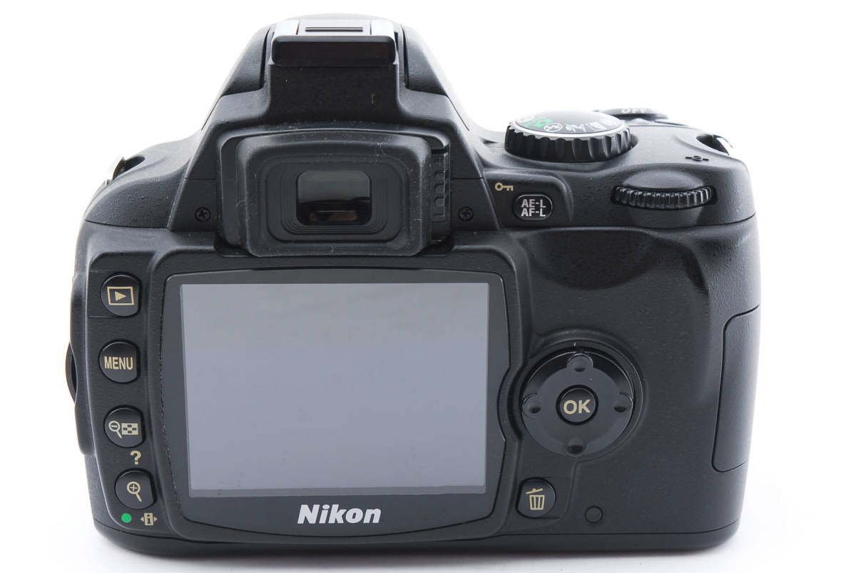 ☆良品☆ ニコン Nikon D40 ＋ AF-S DX 18-55mm F3.5-5.6 G II ED 
