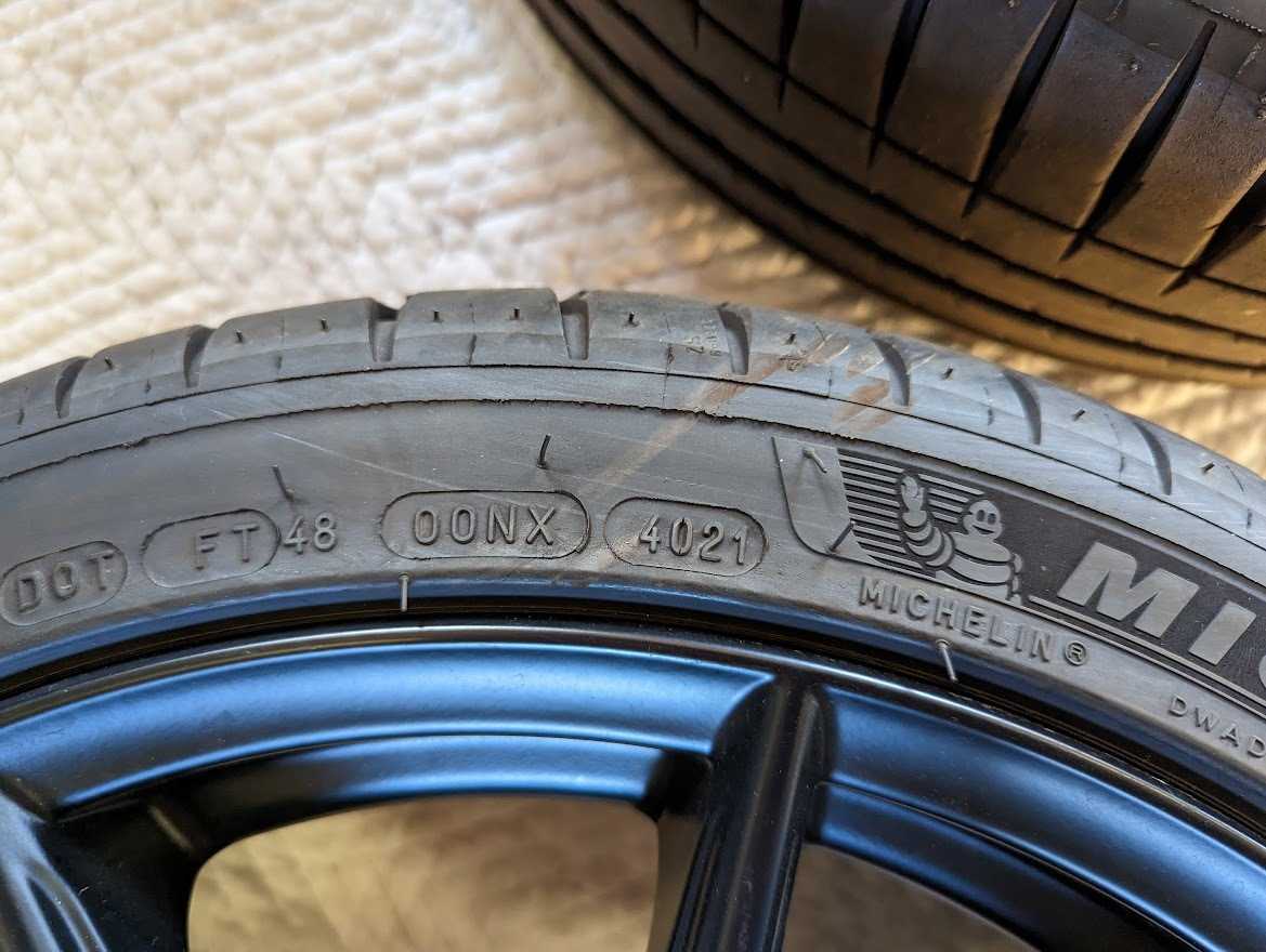 GR86 純正ホイール タイヤ付き 18インチ 2本のみ(5穴)｜売買された 