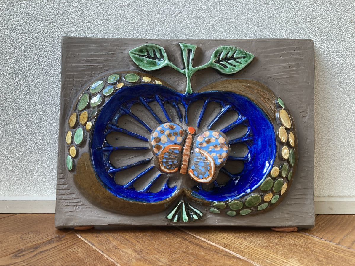 再入荷※ Jie Gantofta / ジィガントフタ 林檎と蝶々 陶板 北欧