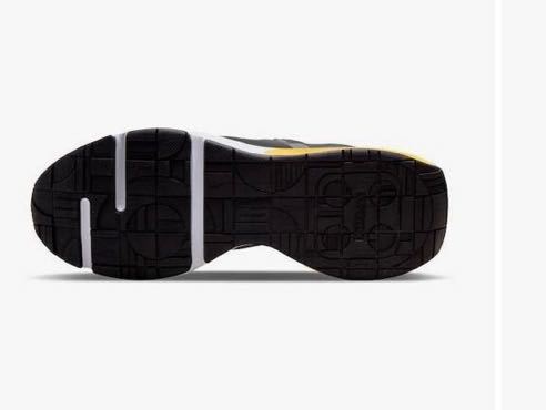 NIKE AIR MAX INTRLK DC5421-002 サイズ27.5㌢