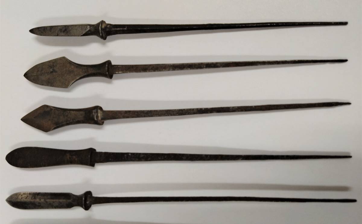 武道具 矢じり 十文字槍 木瓜透 鏃 古式 弓道具 鉄製 職人作 美術品 武