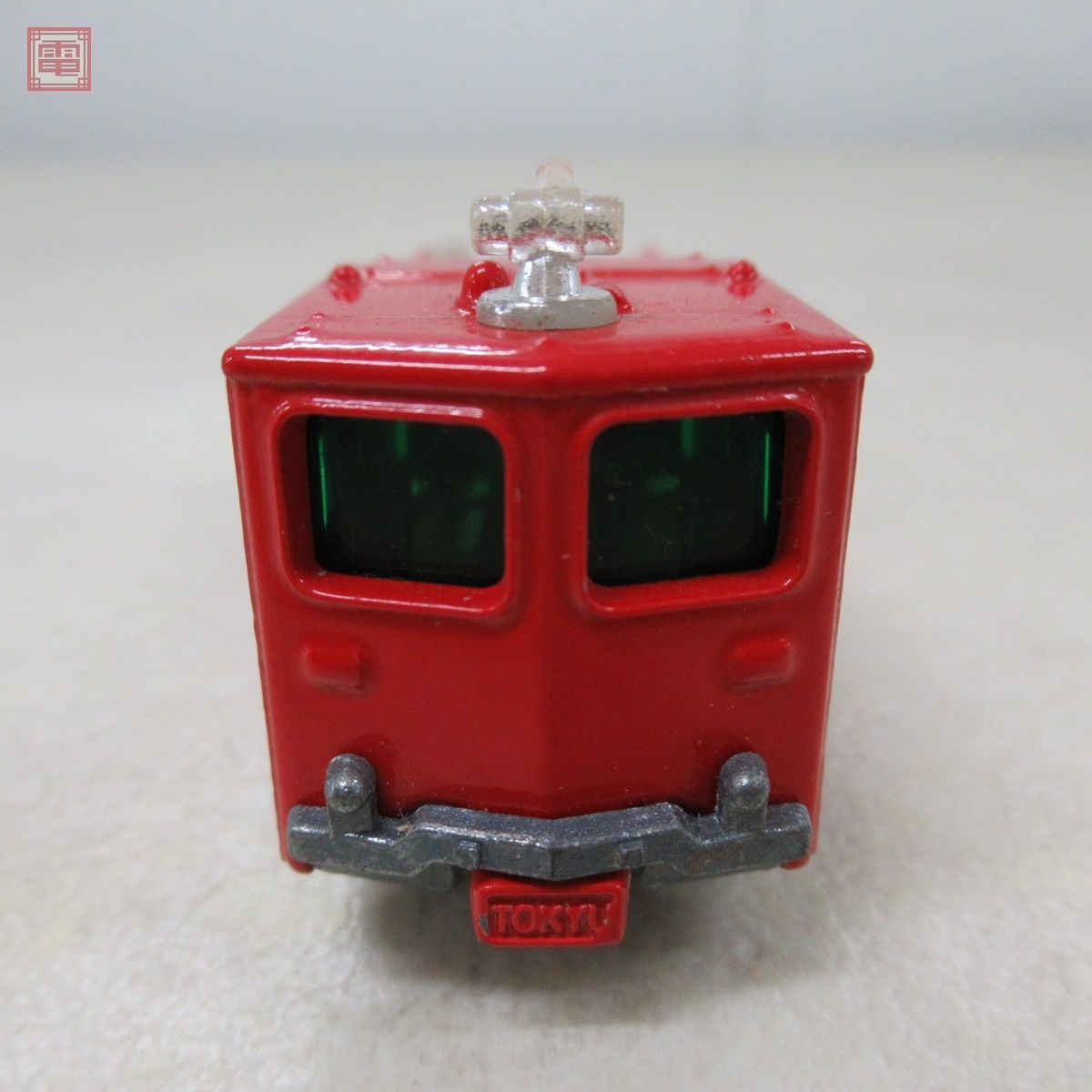 トミカ 日本製 No.94 東急化学消防車 黒箱 TOKYU CHEMICAL FIRE TRUCK