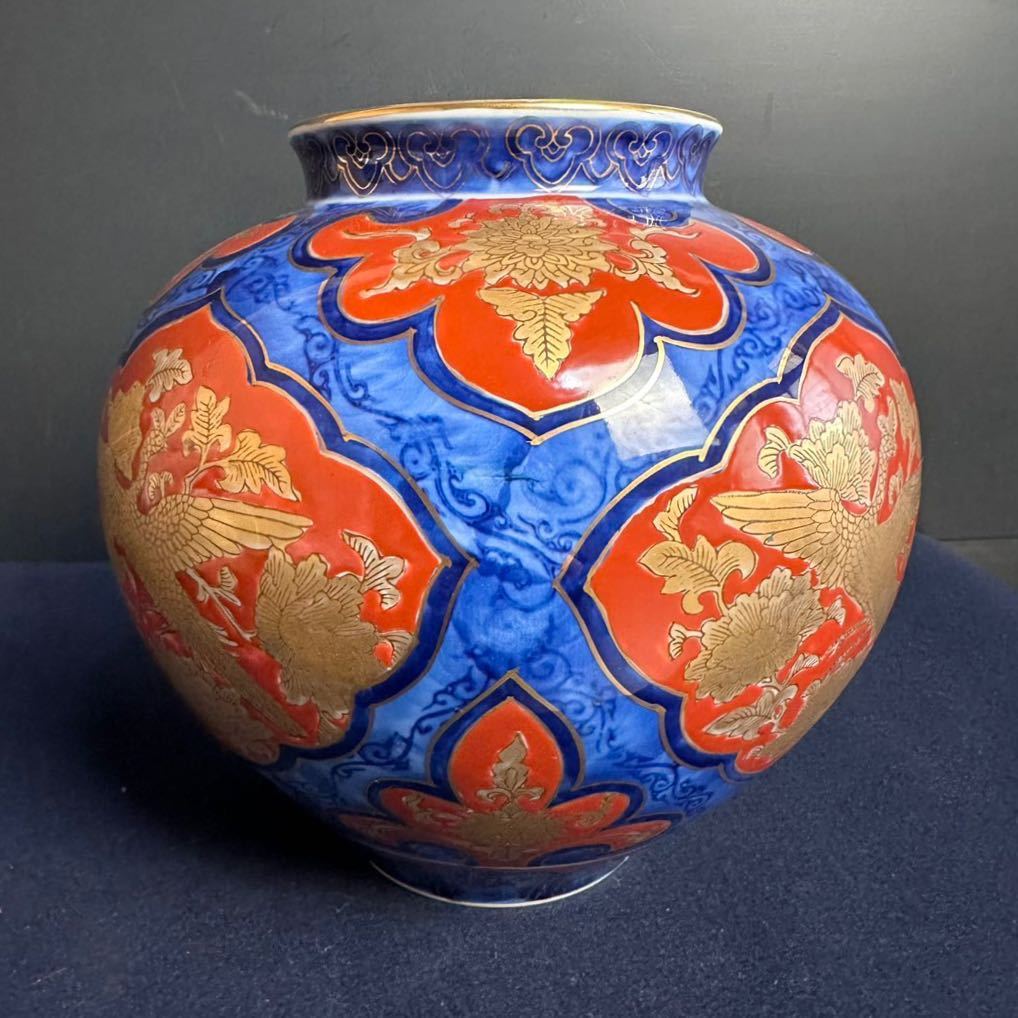 ⁄ 九谷焼 花瓶 花器 壺 金彩 翠穂作 貫入 | 金彩上絵椿文様