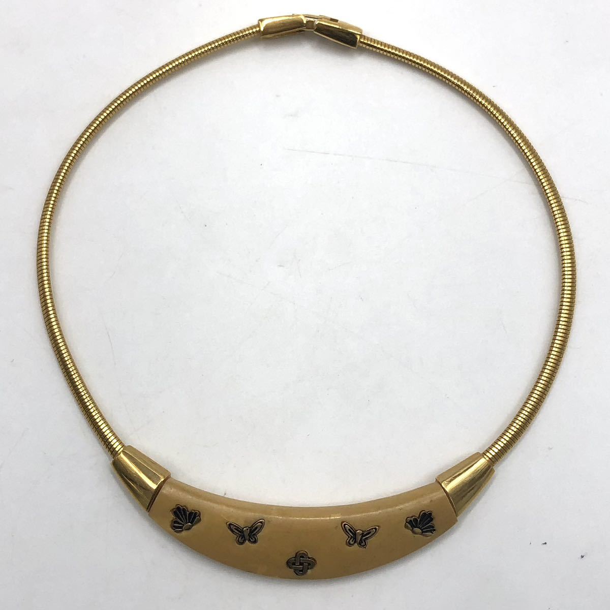 GIVENCHY ジバンシイ チョーカー ネックレス 蝶々 ゴールド