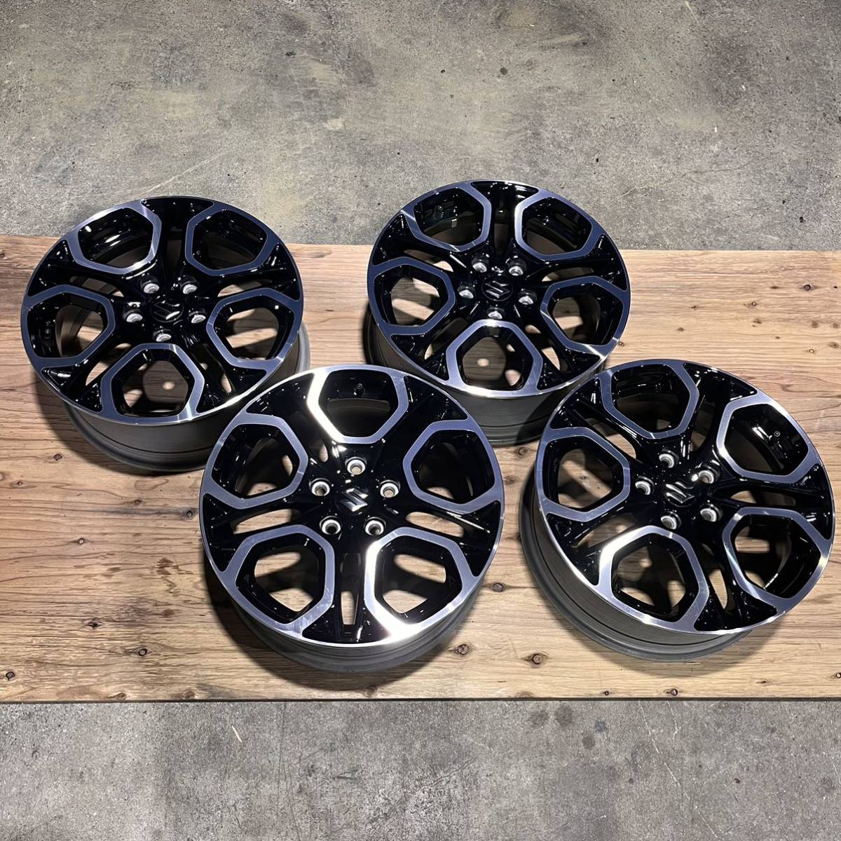 中古美品☆スズキ ZC33S スイフトスポーツ スイスポ スイフト 純正
