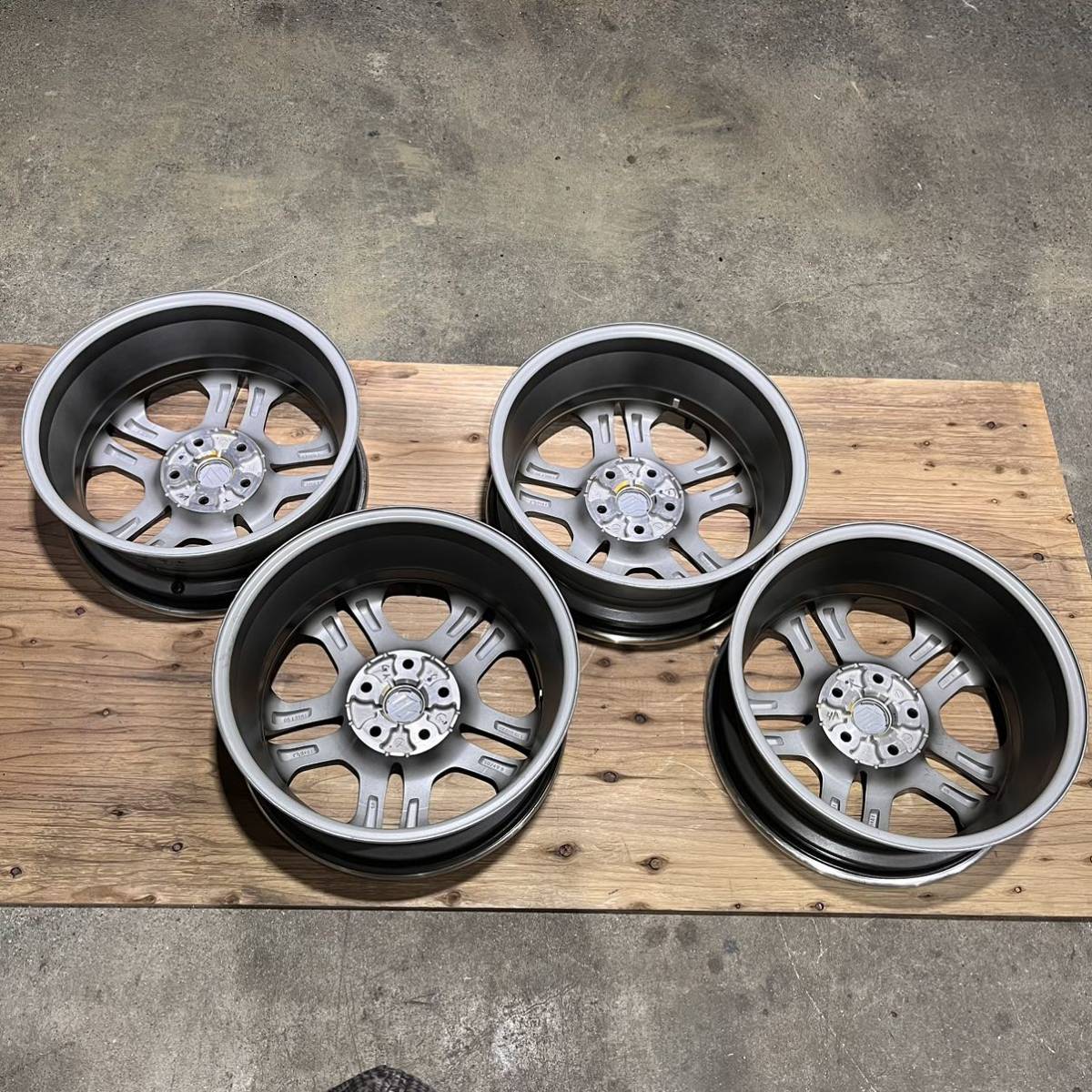 中古美品☆スズキ ZC33S スイフトスポーツ スイスポ スイフト 純正