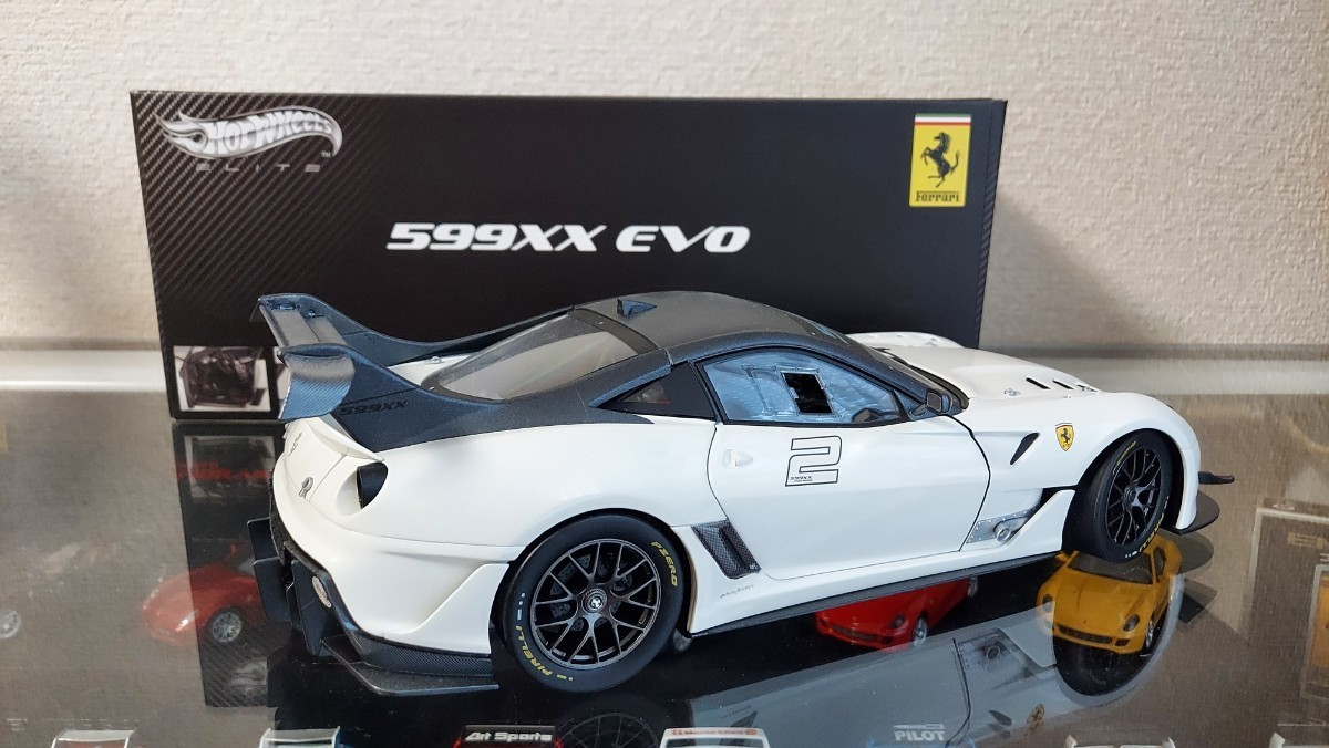 1/18 フェラーリ 599xx EVO ホットウィール エリート 激レア(乗用車 