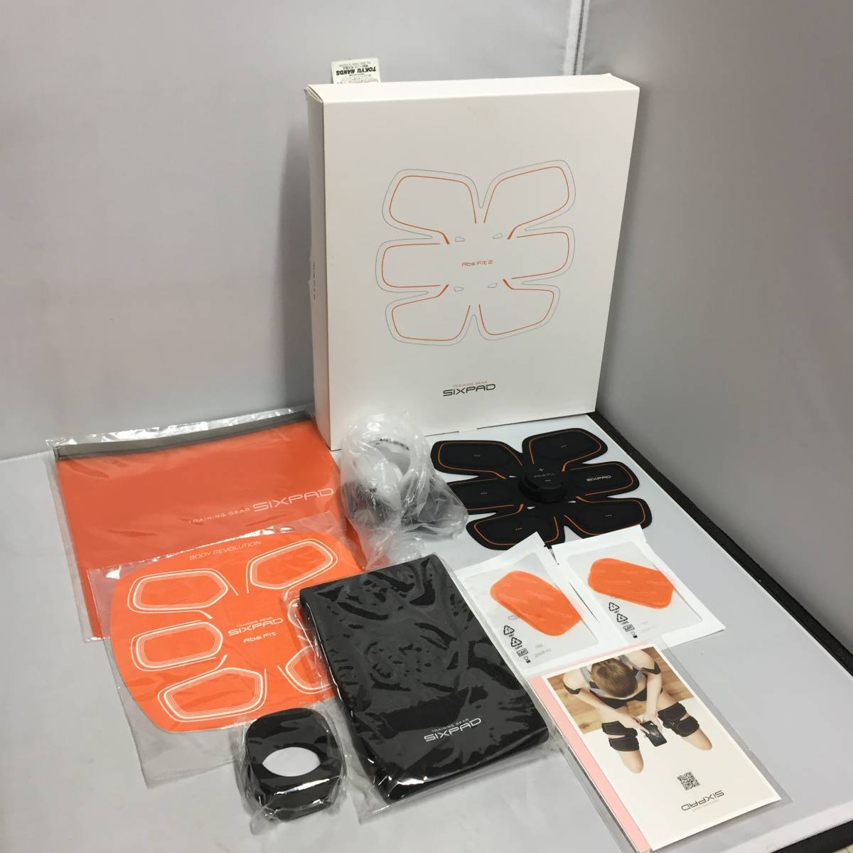 Sixpad Abs-Fit2 未開封 SIXPAD アブズフィット2 Abs Fit2 EMS 未開封