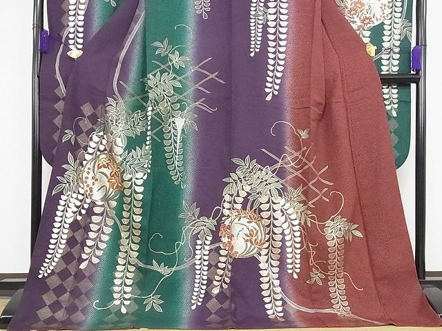 着物屋こころ■豪華振袖　駒刺繍　花丸文　暈し染め　金銀彩　着丈174cm　裄丈69cm　正絹　逸品　B-zg2672
