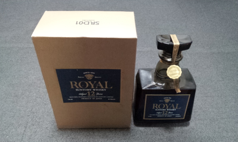 19874☆サントリー SUNTORY ローヤル ROYAL 12年 ブルーラベル 43% 720ml