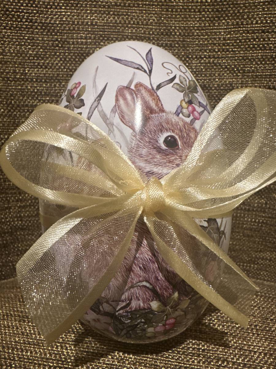 ベルギー購入★ブルージュ★van oost ヴァン　ホスト★イースター限定　mixチョコレート　172g　うさぎ　ラビット缶　ベージュ