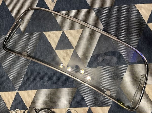 空冷 vw フロント サファリ ウィンドウ ビートル T-1 1965-79の入札  