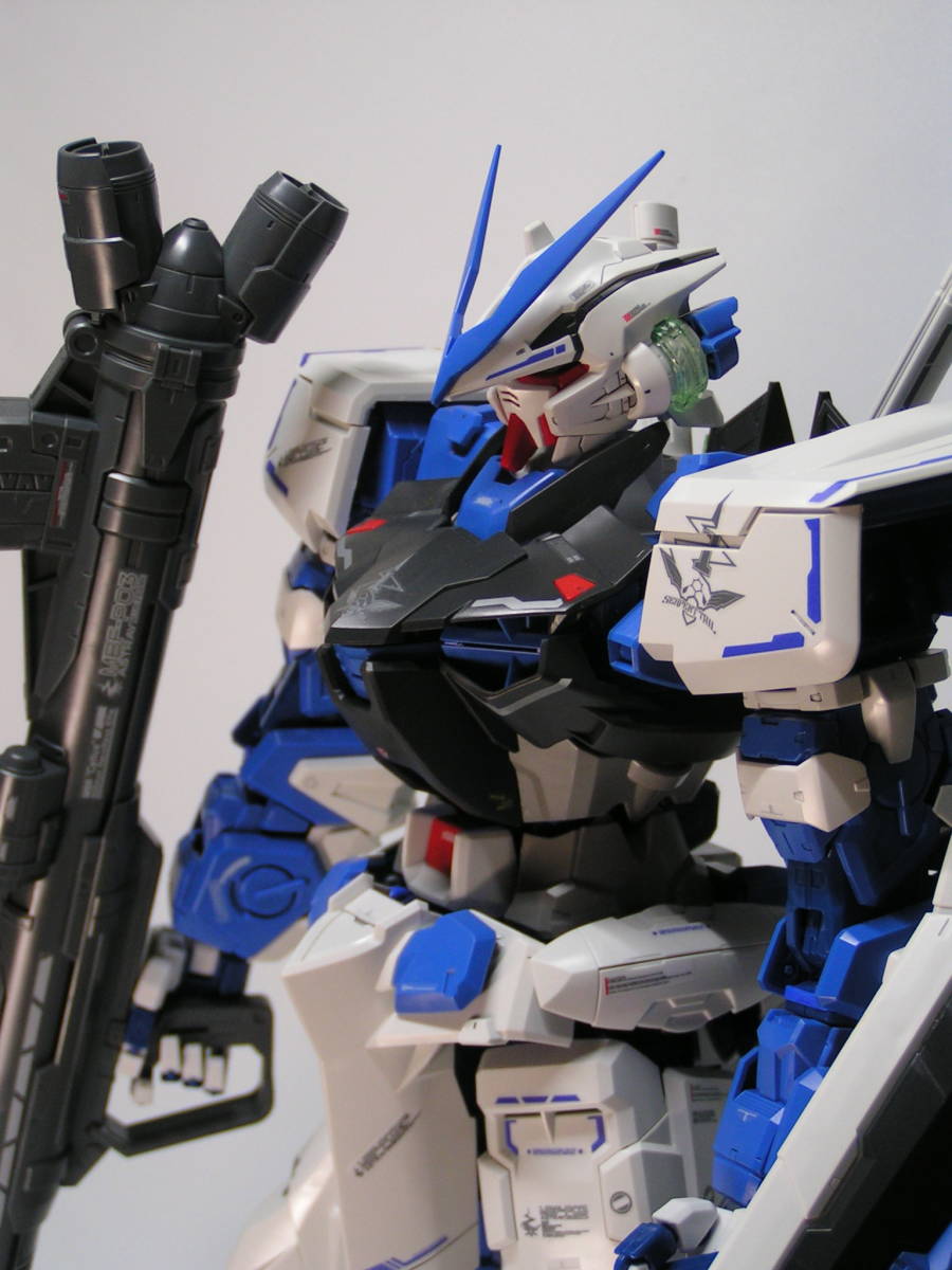 PG 1⁄60 ガンダムアストレイ ブルーフレーム PG 1⁄60 ガンダム