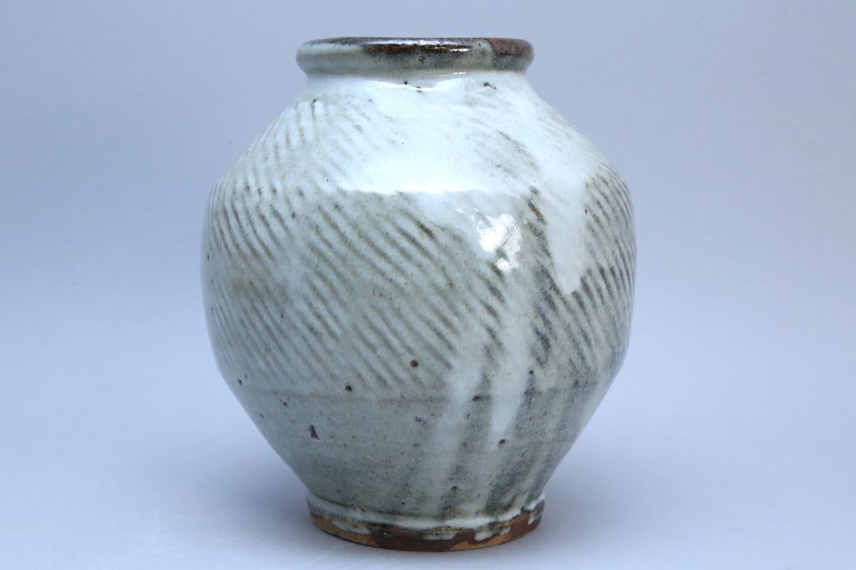 林正太郎 酒器 共箱 Yahoo!オークション - ぐい呑(志野)の中古品 -林