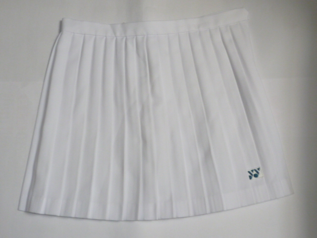 64サイズ YONEX ヨネックス プリーツテニススコート