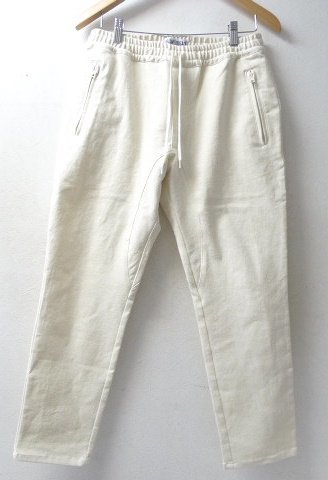 ◆WILLIAMS BURG & CO STANDARD ストレッチ　高密度　テーパード　ツイル パンツ サイズ30 オフホワイト 美